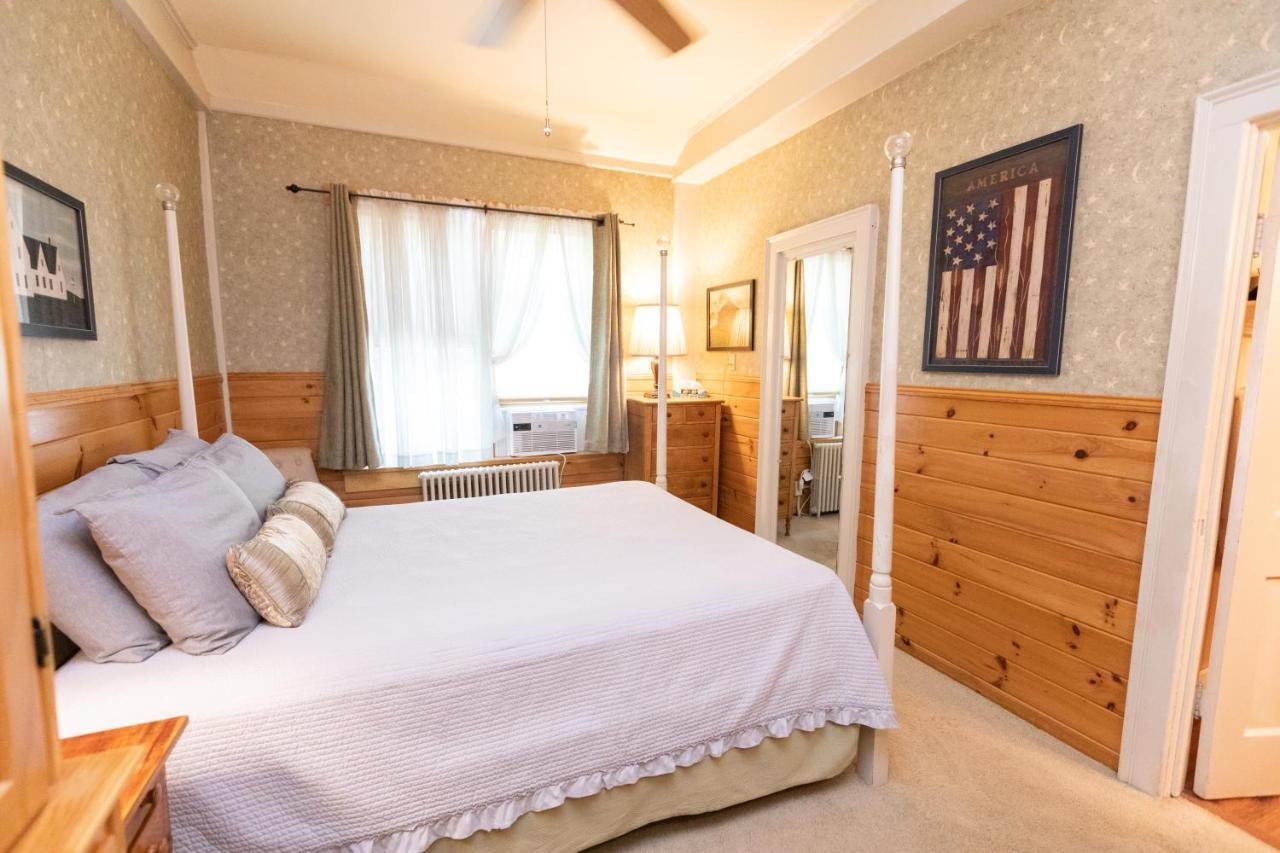 Waybury Inn East Middlebury المظهر الخارجي الصورة