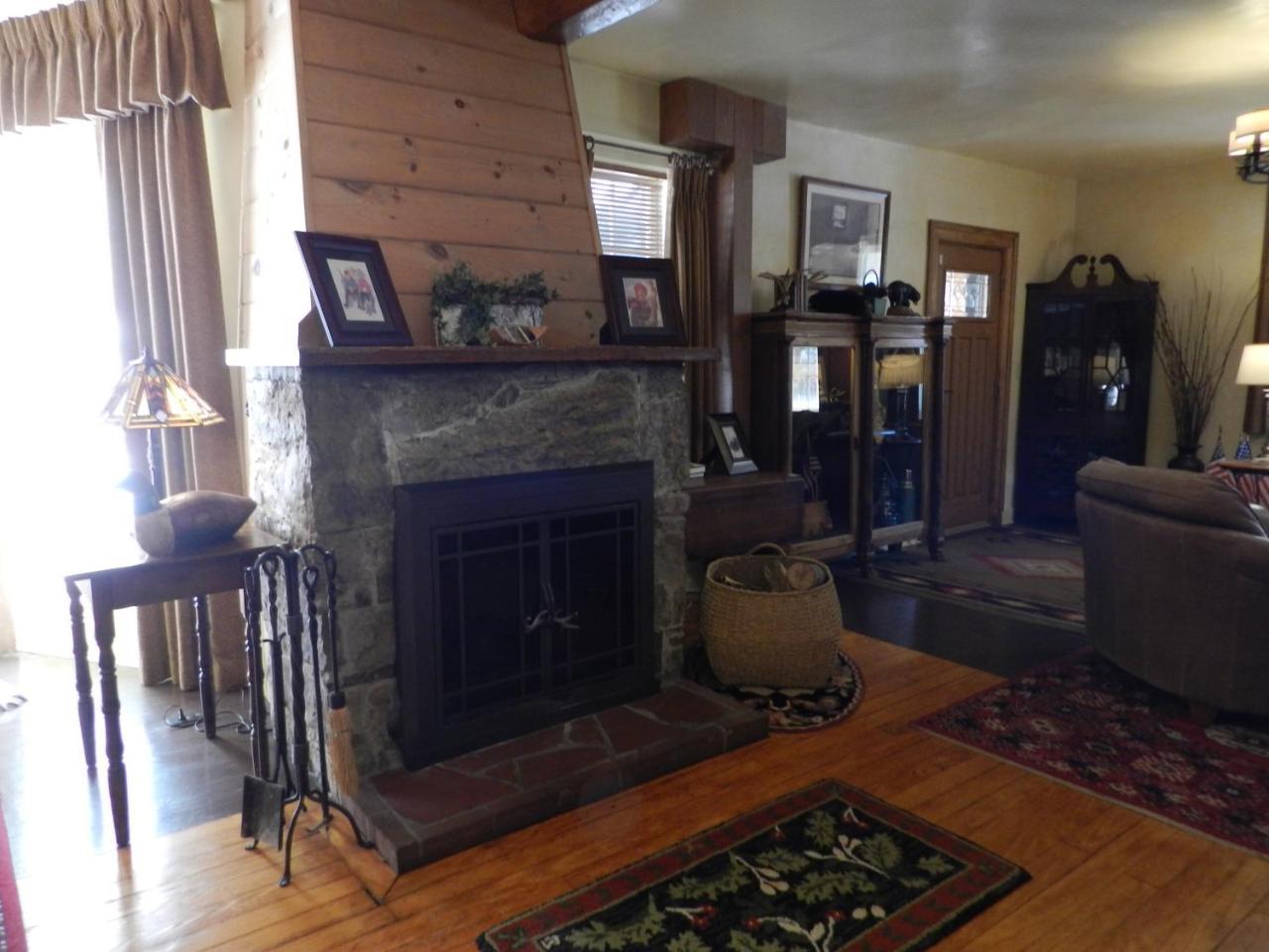 Waybury Inn East Middlebury المظهر الخارجي الصورة
